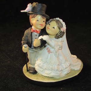 Vintage Cake Topper