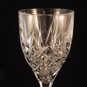 Genuine crystal wine glasses 3 glasses image 4