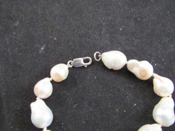 Pearl necklace - image 7