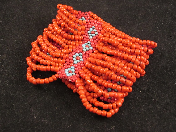 Red coral bracelet with beads - image 1