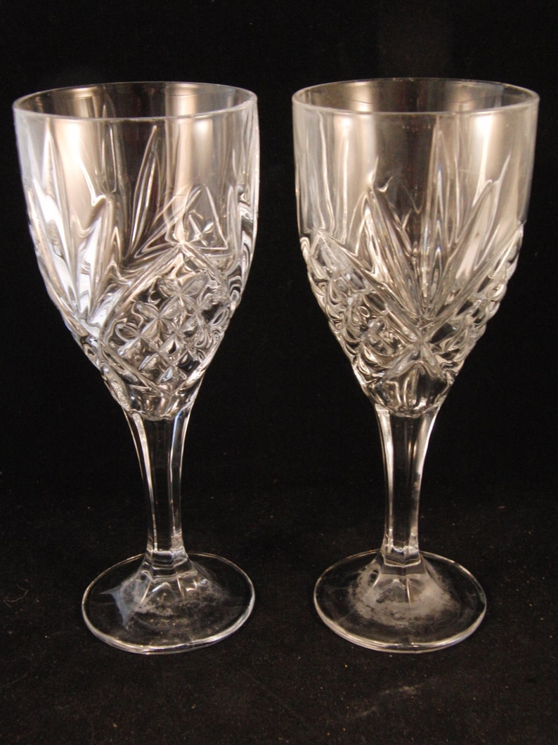 Genuine crystal wine glasses 3 glasses image 2