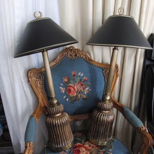 Vintage Art Deco style lamps with black shades (2 lamps)