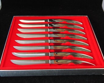 Vintage Set of 8 Knives with original box