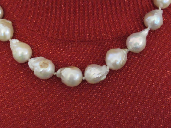 Pearl necklace - image 4