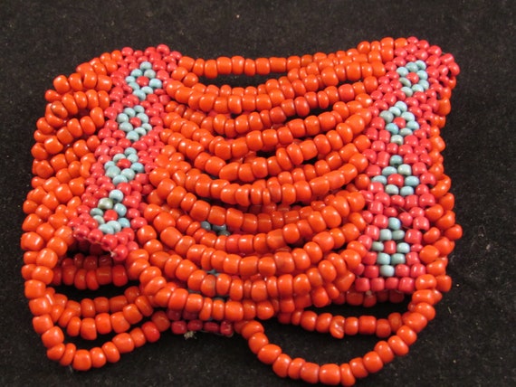 Red coral bracelet with beads - image 3