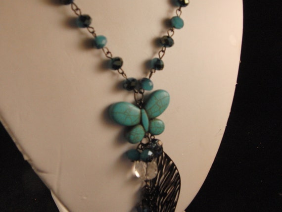 Vintage necklace with blue stones - image 5