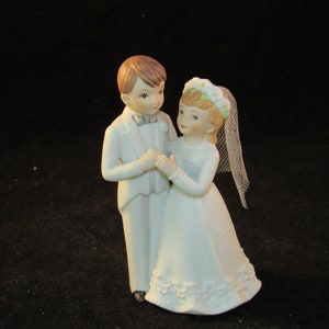 Vintage cake topper
