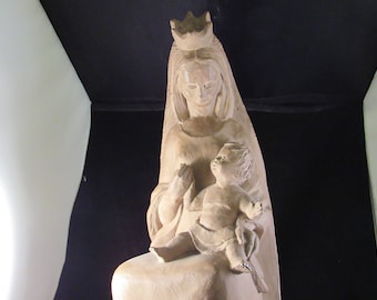 Vintage Madonna and baby Jesus figurine