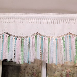 UNIQUE PRINCESS~BOHO Style Shabby Chic Window Treatment Window Valance/Nursery Room Decoration/Wall Hanging~White/Aqua Green/Pink/Blue~