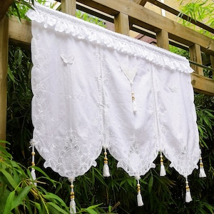 Elegancia victoriana~Hermoso BOHO Rústico estilo campestre francés Vintage Battenburg encaje con flecos borlas ventana cortina boda telón de fondo ~Blanco~