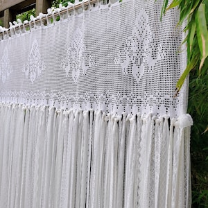 Preciosa cortina victoriana para ventana ~ Cortina con flecos largos de encaje de ganchillo SHABBY Chic, separador de ambientes, fondo colgante para boda ~ Blanco ~ Romántico ~