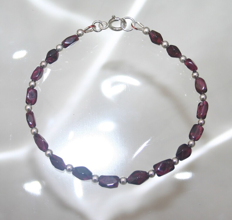 GARNET Garnet Birthstone Bracelet Garnet Birthstone Gift Garnet Reiki Bracelet January Birthstone Bracelet SILVER BRACELET