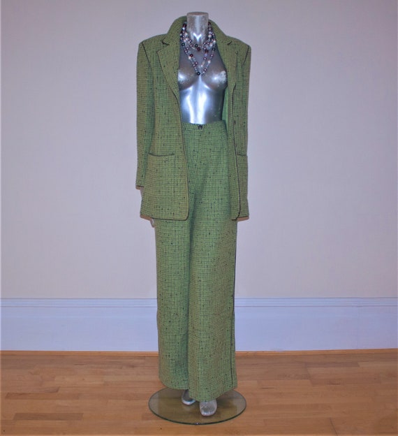 CHANEL TWEED SUIT