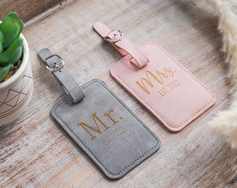 Personalized Wedding Luggage Tag - Mr. & Mrs. Luggage Tag - Leather Baggage Tag - Monogram Gift - Travel Gifts - Wedding Shower Gift