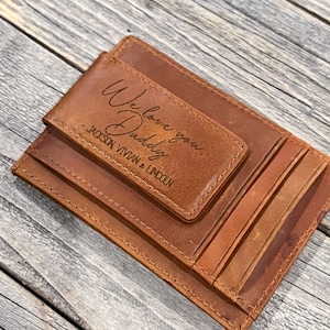 Clip para billetera de dinero grabado personalizado - Cuero vegano grabado - Clip magnético para dinero - Regalo para papá - Regalo para el día del padre - Billetera delgada con monograma