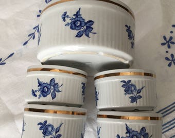 Alfred Meakin Glo-white Ironstone souffle dish plus four ramekins