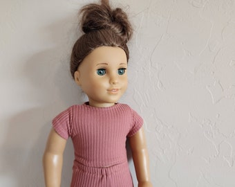 Cropped Tee for 18 inch dolls by The Glam Doll- Peach Ribbed Knit