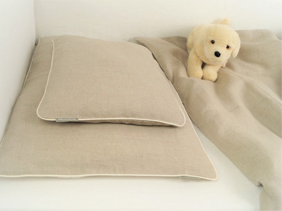 gender neutral bedding for couples