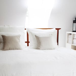 Linen bedding set : duvet cover and pillow cases, white linen, stonewashed linen