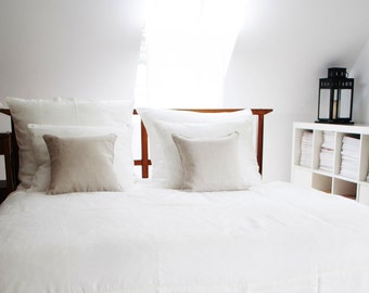Linen bedding set : duvet cover and pillow cases, white linen, stonewashed linen