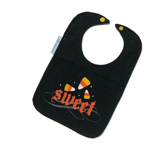 Halloween Bib - Upcycled T-shirt Bib • Candy Corn Baby Bib • Baby Shower Gift • Halloween Baby Gift • Recycled Baby Bib