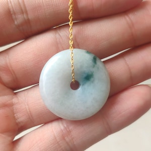 natural  jadeite peace buckle round donut pendant