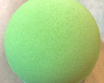 Peppermint bath bomb, Peppermint favor, Green Bombs, Handcrafted bombs