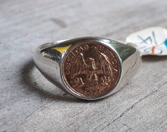 Coin ring,9k Gold and and sterling silver ring, two tone ring,quarto peso 9ct gold coin replica,pinkie ring,mixed metal
