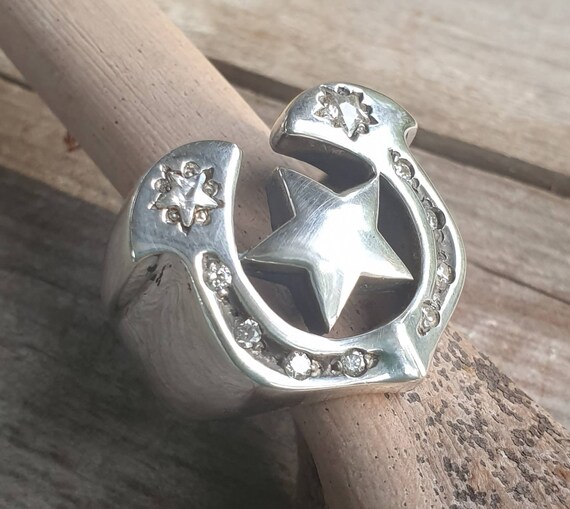 Lucky goddess deals ring