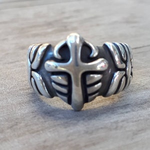 cross ring,tribal,pagan,sterling silver,handmade, Christian,religious, Jesus,god,knights templar,medievil,wedding ring,steampunk,