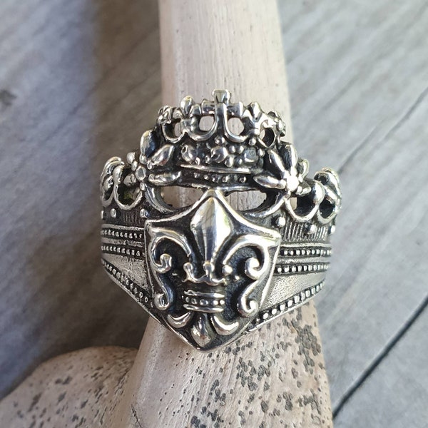 fleur de lis ornate crown ring,sterling silver,steampunk victorian ring