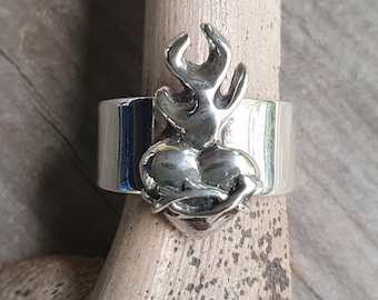 sacred heart ring,sterling silver,wedding ring,rockabiily, steampunk,hipster, gothic ,punk,