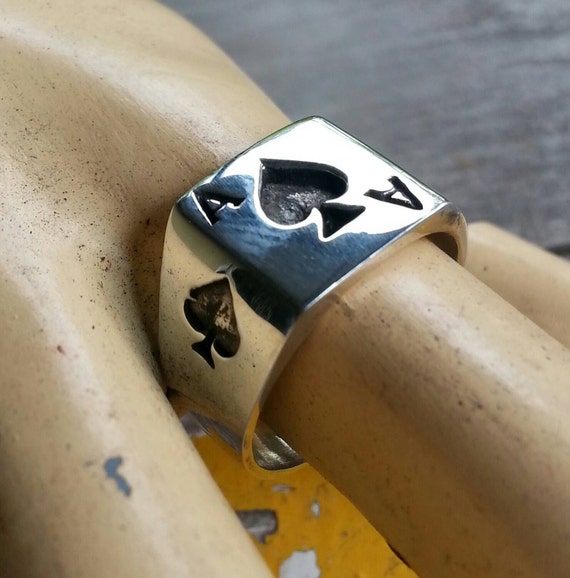 Ace of hearts ring deals
