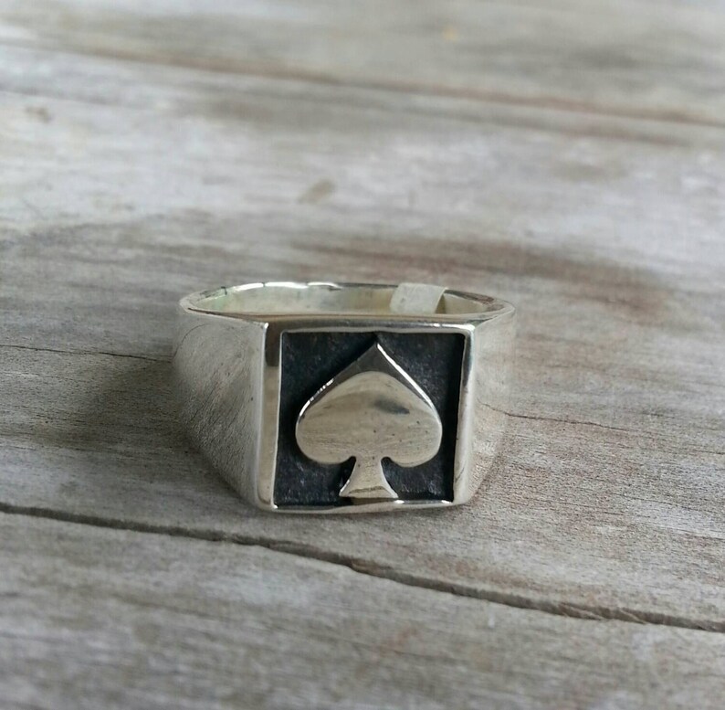 Ace of Spades Ring 9ct Gold Gambling Cards Poker Ring Etsy