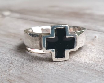 cross ring,sterling silver,even cross,black enamel, Christian,Celtic  cross,medieval,religious,pagan,Jesus,hand made,knights templar