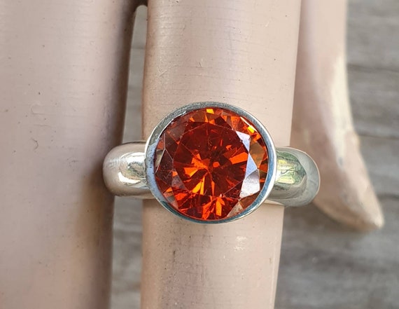 Sterling Silver Fashion Ring Red CZ Sol Ring Sterling Silver Fashion Ring Red CZ Sol Ring