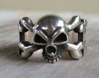 skull and cross bone ring, sterling silver,skull ring,  cross, steampunk, pirate,gothic, punk,hand made,skull,skeleton