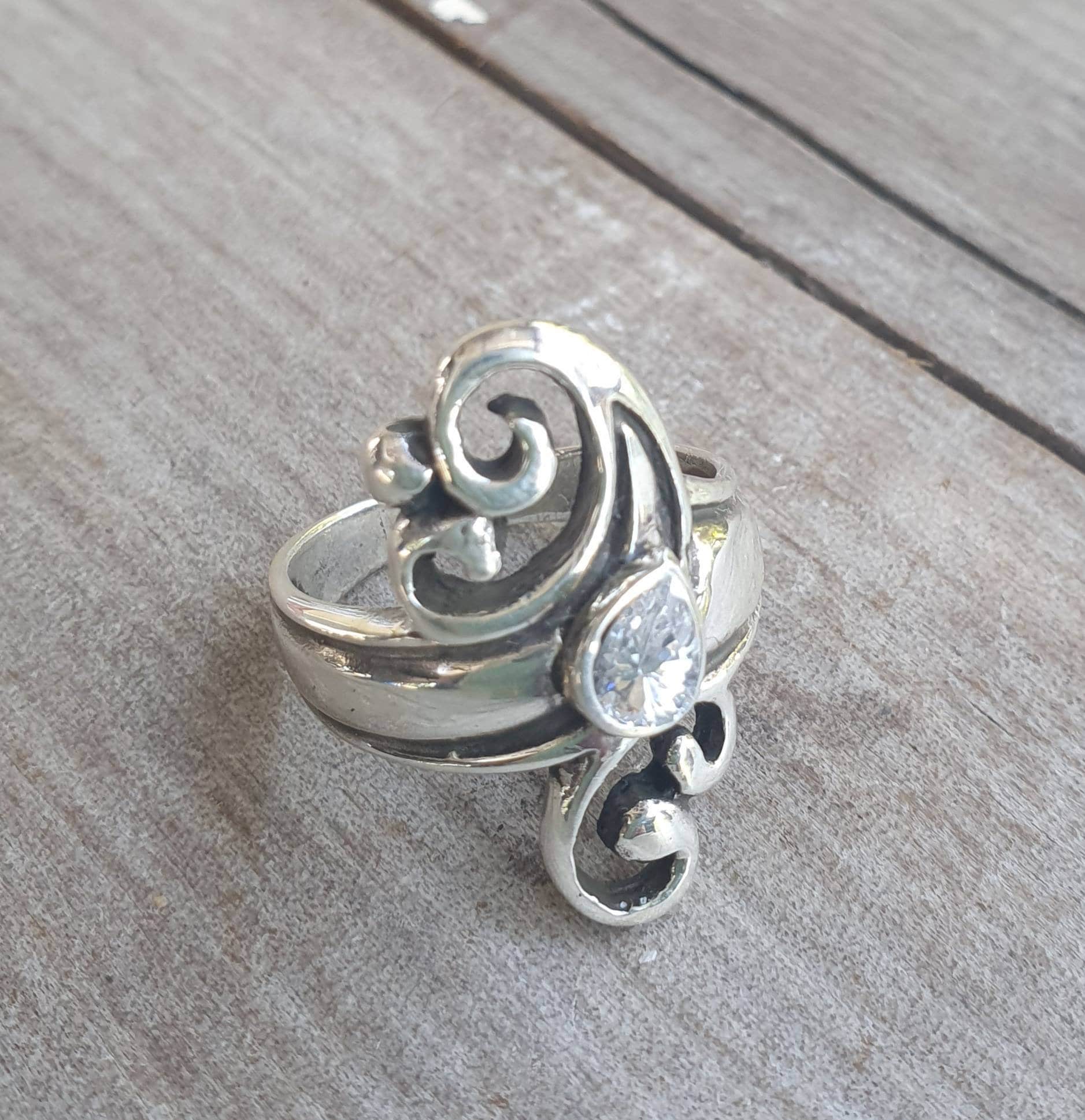 SILVER925 SWIRL GOTHIC RING/シルバー/リング Long Ring,sterling Silver,scroll With Teardrop Stone,handmade