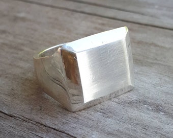 現在、この商品の在庫はありません - Etsy