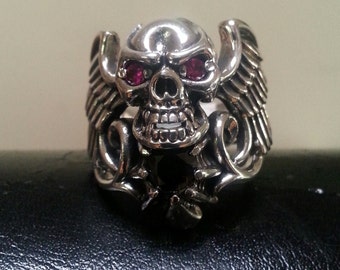 vampire ring,skull ring,sterling silver,winged skull ring,steampunk, victorian ,gothic pun, biker ring