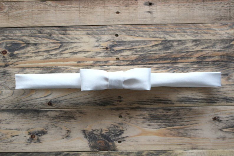 Ivory bridal sash belt with small bow image 2