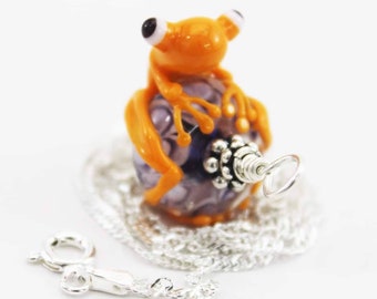 Lampwork Glass Tree Frog Pendant, Green Frog Necklace, Frog Jewelry, Lampwork Glass Beads, Green Frog, Handmade Glass Beads, Sterling