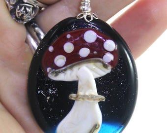 Amanita Miscara, ciondolo a forma di fungo, ciondolo a forma di fungo, ciondolo a forma di fungo in vetro lavorato a lume