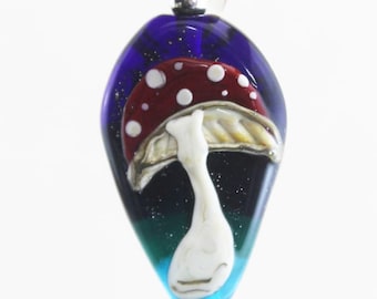 Amanita Miscara, Mushroom Pendant, Shroom Pendant, Lampwork Glass Mushroom Pendant