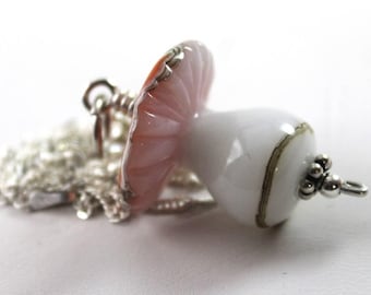 Ciondolo a forma di fungo magico, funghi, gioielli a forma di fungo, gioielli psichedelici, boho, vetro lavorato a lume, gioielli Ooak, fatti a mano, perline di vetro, perline
