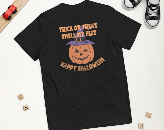 Youth Halloween Shirt, Halloween Shirts, Kids Halloween T-shirt, Childerns Halloween T Shirt, Pumpkin Shirt, Trick or Treat Shirt