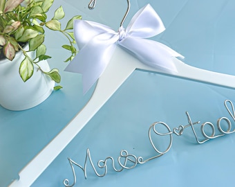 Percha personalizada para vestido de novia, percha con el nombre de la novia