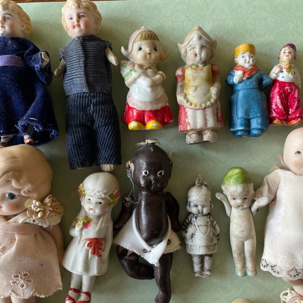 Antique and Vintage Miniature Dolls (CHOICE)