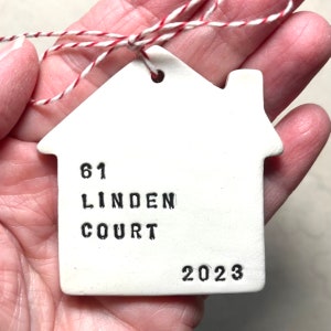 new home ceramic keepsake Christmas ornament personalized with your address Bild 2