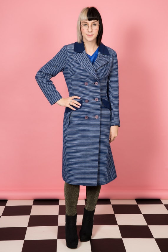 Navy Trench. - The Stripe